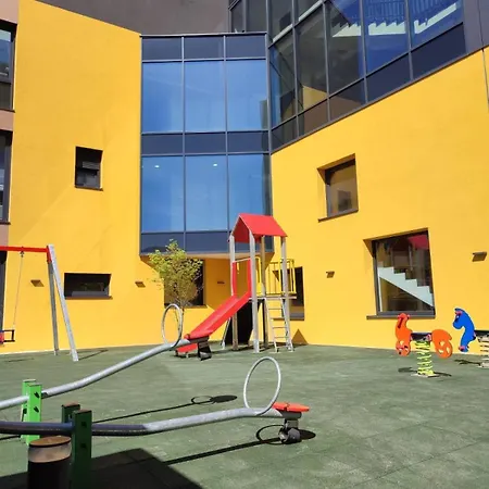 Apartament Banja *